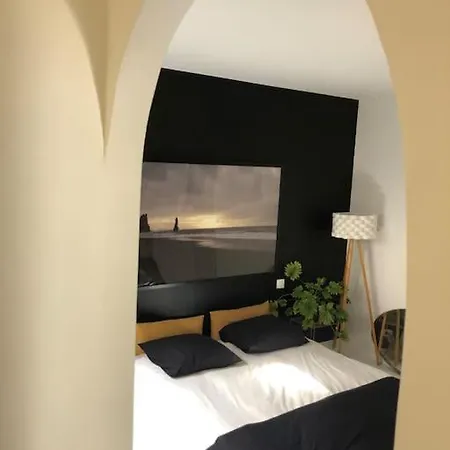 Maison De Charme Avec Piscine Entre Nimes, Uzes Et Les Cevennes * Saint-Chaptes